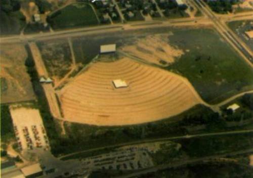 color aerial pic(orig. from driveinthruwisconsin.com)