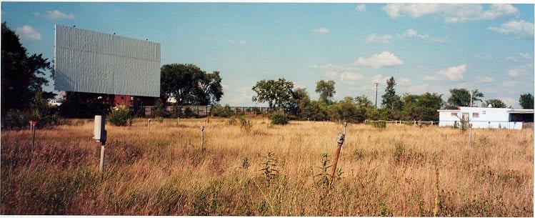 screen and field