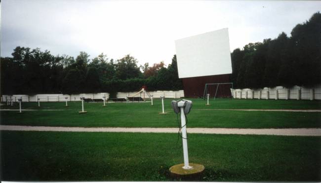 Screen & Playground