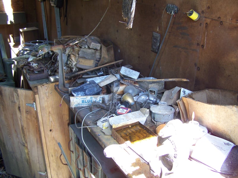 Photo of the production table. You can see the microphone for announcement... "Last call for concessions" :)
