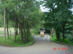 This gives you an idea of just how long the driveway is going up to the box office.