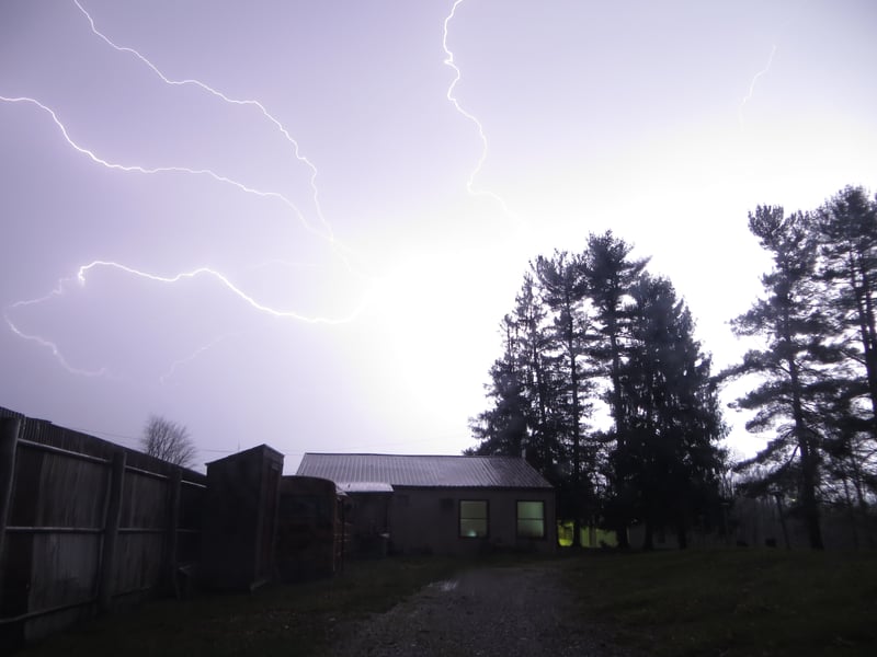 Mt. Zion Drive In, Snack Bar, Lightning