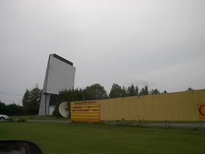 This is a picture of the Cine-drive in the season of 2006. It is currently in the best condition I have seen at a drive in.