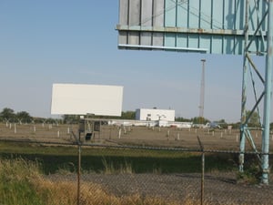The Twin Screens