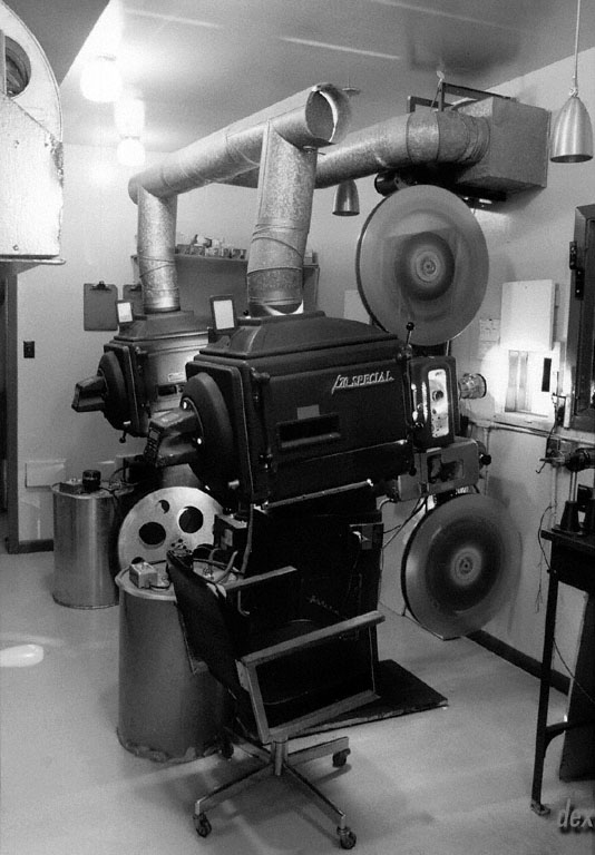 Projectors (C)1999 Derek Gunnlaugson / Harris Road Movies
