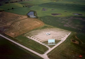 Aerial 2 (C)1999 Derek Gunnlaugson / Harris Road Movies