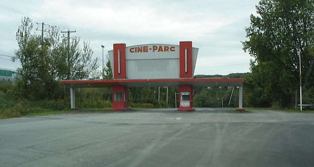 Entrance to Cine-Parc St-Georges