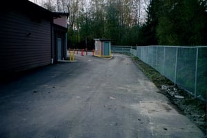 Box office, the right side is also used as an exit gate.