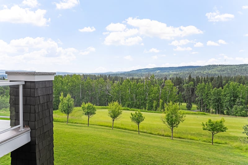 Luxury estate at 116 Hawks Landing Drive, Priddis, AB — photo 39