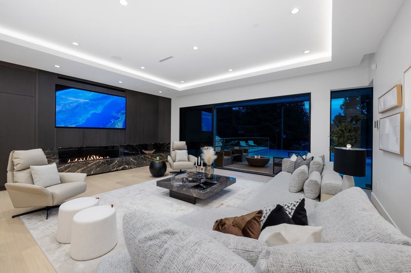 Luxury estate at 449 Hillcrest Street, West Vancouver, BC — photo 13