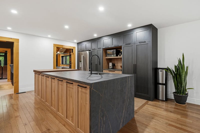 Luxury estate at 3 Rue de Beaupré, Granby, QC — photo 5