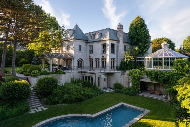 Luxury estate at 45 Bayview Ridge, North York, ON — photo 1