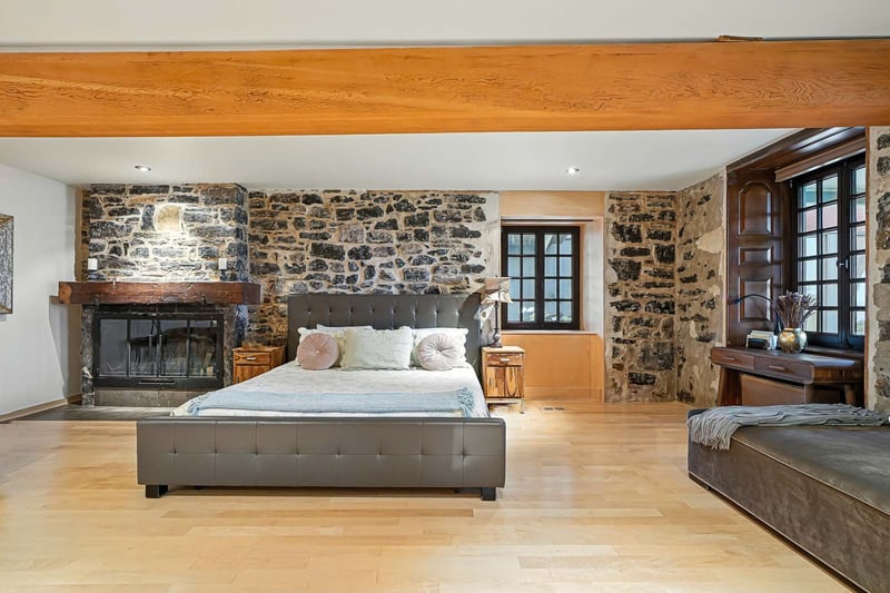 Luxury estate at 940 Chemin du Bord-du-Lac-Lakeshore, Dorval, QC — photo 18