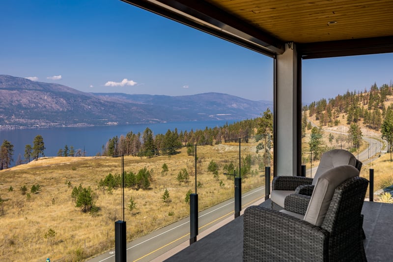 Luxury estate at 9814 Beacon Hill Crescent, Lake Country, BC — photo 11