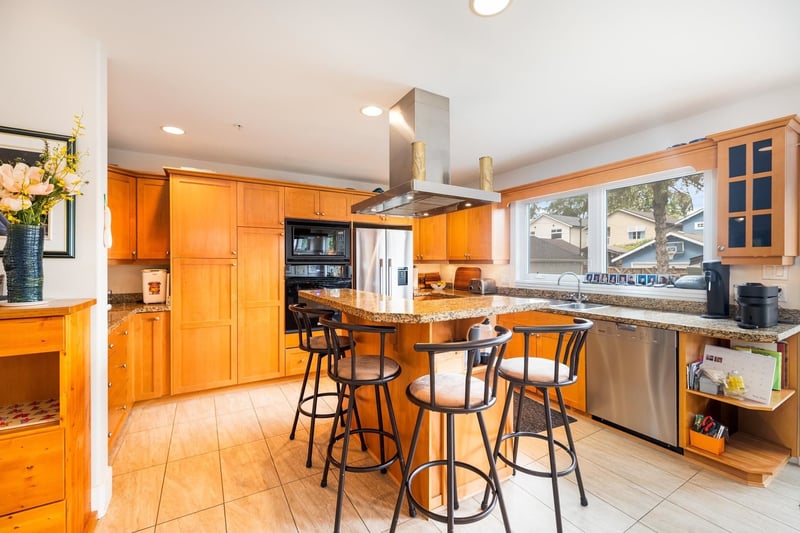 Luxury estate at 4337 West 15th Avenue, Vancouver, BC — photo 14
