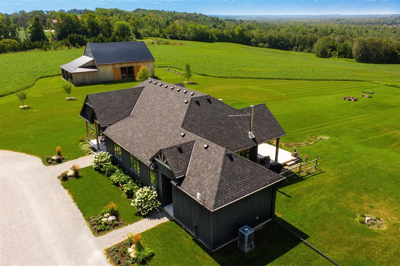 Luxury estate at 12500 Concession Road 6, Uxbridge, ON — photo 2