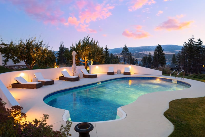 Luxury estate at 1750 Westside Road, Kelowna, BC — photo 3