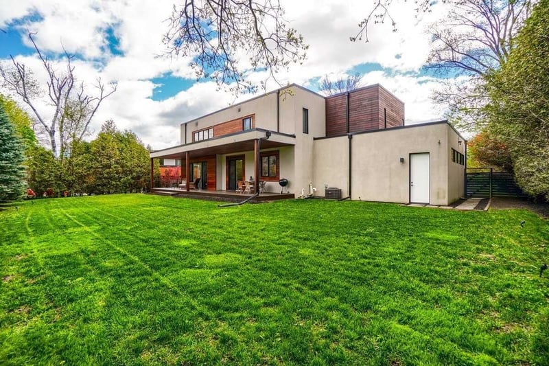 Luxury estate at 1487 Lakeshore Road West, Oakville, ON — photo 13