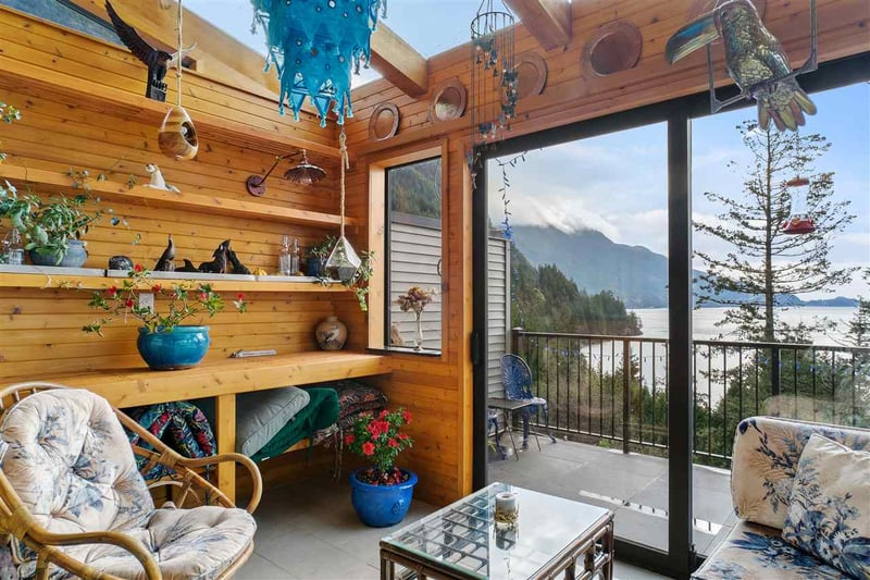 Luxury estate at 50 Sweetwater Place, Lions Bay — photo 11