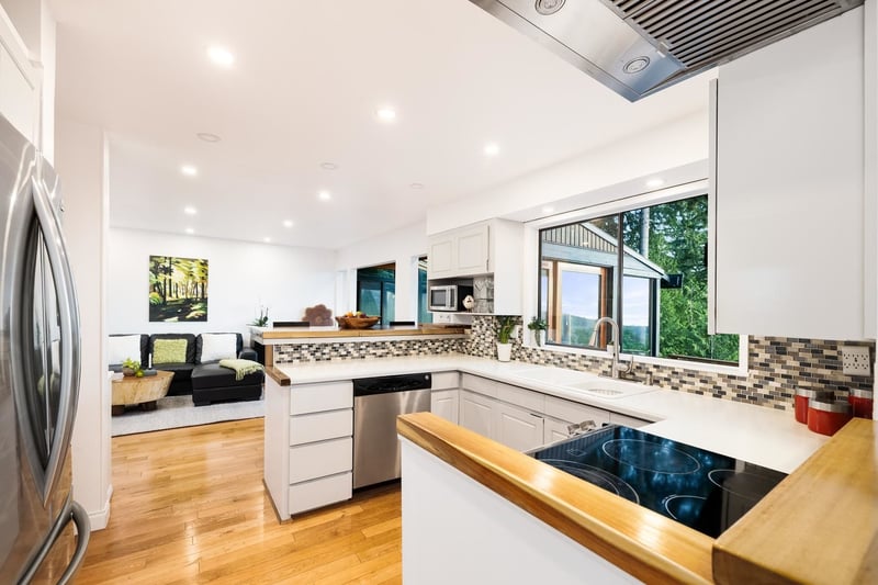 Luxury estate at 187 Rondoval Crescent, North Vancouver, BC — photo 11