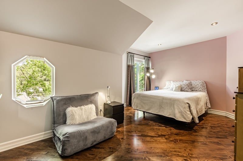 Luxury estate at 25 Rue des Tourterelles, Montréal, QC — photo 19