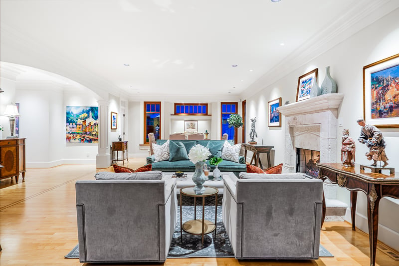 Luxury estate at 2817 Bellevue Avenue, West Vancouver, BC — photo 8