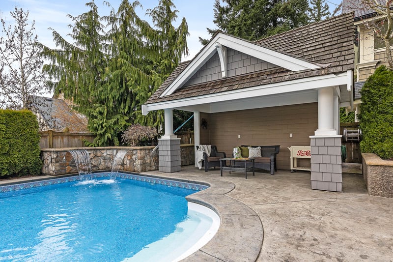 Luxury estate at 5733 182 Street, Surrey, BC — photo 36