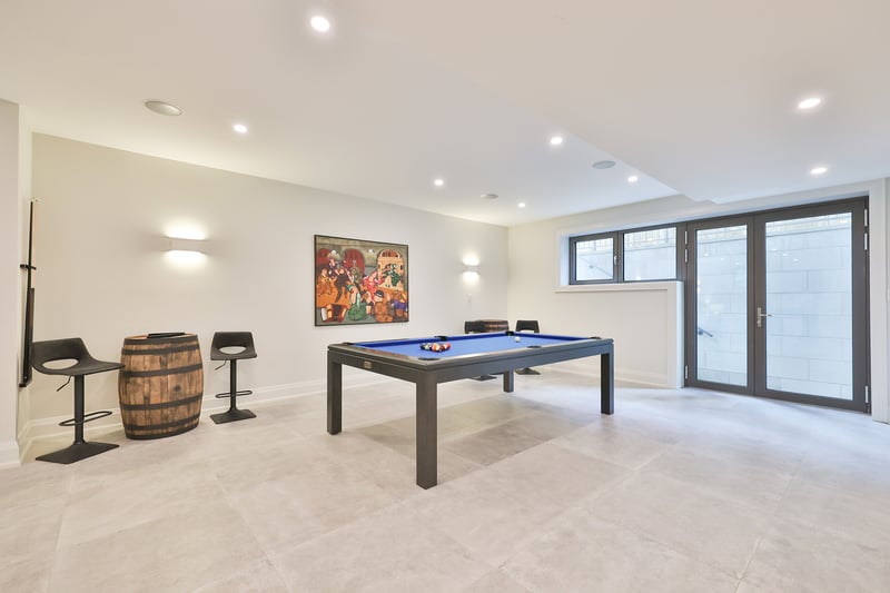 Luxury estate at 1456 Applewood Road, Mississauga, ON — photo 23