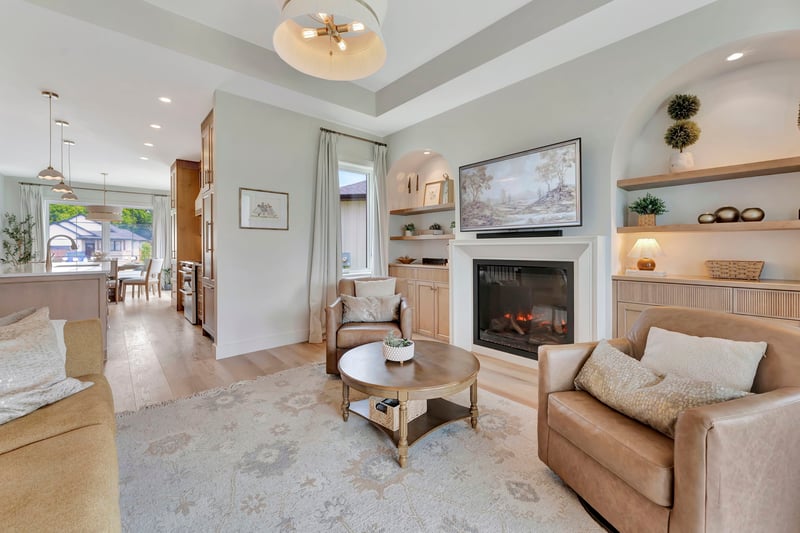 Luxury estate at 10 Macneil Court, Port Burwell, ON — photo 8