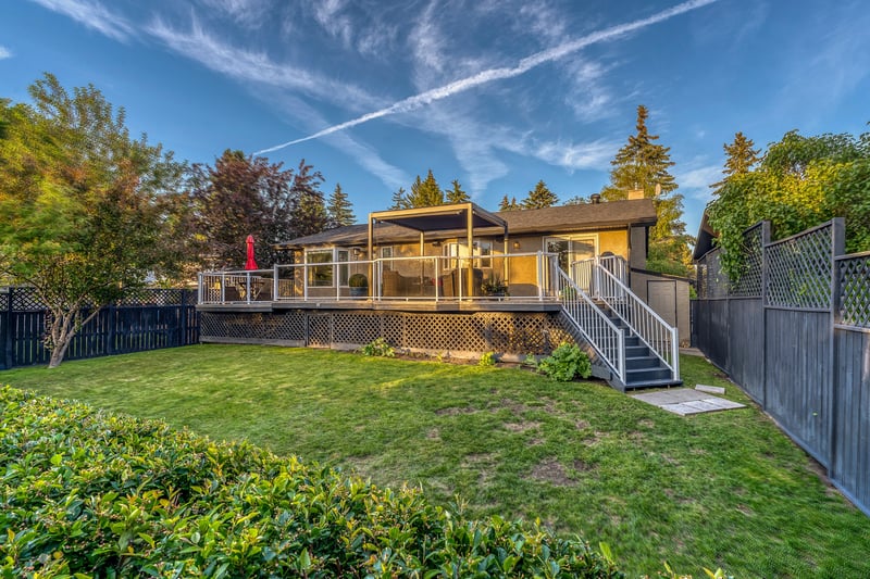 Luxury estate at 5011 Viceroy Drive Northwest, Calgary, AB — photo 29