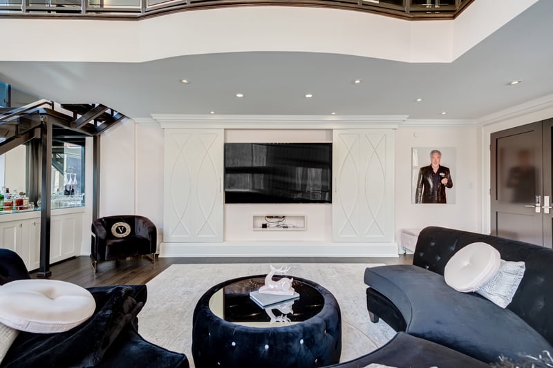 Luxury estate at 397 King Street West unit 215, Dundas, ON — photo 20