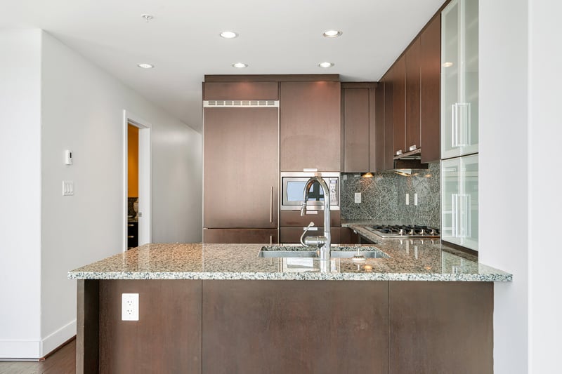 Luxury estate at 99 Spruce Place Southwest #2102, Calgary, AB — photo 21