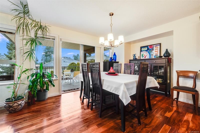 Luxury estate at 5320 Cascara Drive, Nanaimo, BC — photo 6