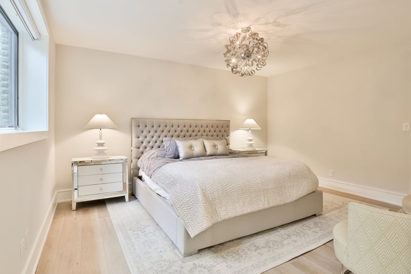 Luxury estate at 1102 Crestview Street, Oakville, ON — photo 38