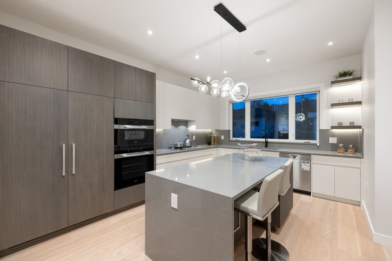 Luxury estate at 838 East 14th Street, North Vancouver, BC — photo 14