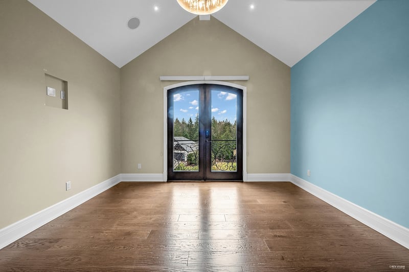 Luxury estate at 12055 265A Street, Maple Ridge, BC — photo 44