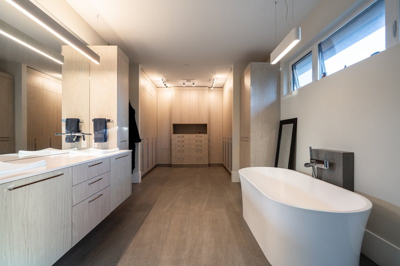 Luxury estate at 1877 126 Street, Surrey, BC — photo 21