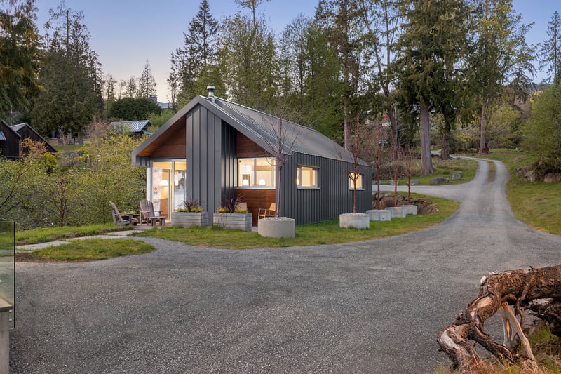 Luxury estate at 931 Ocean Park Lane, Bowen Island, BC — photo 74