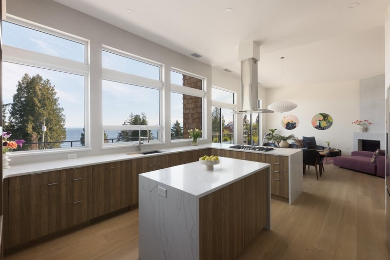 Luxury estate at 980 Gower Point Road, Gibsons, BC — photo 3