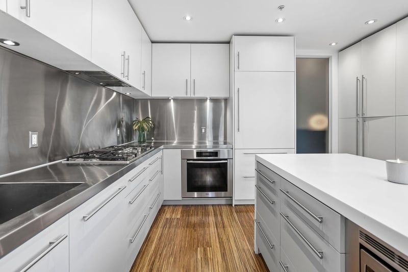 Luxury estate at 36 Water Street #509, Vancouver, BC — photo 9