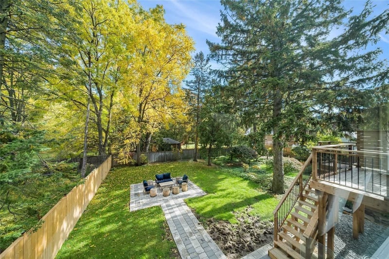 Luxury estate at 93 Tamworth Road, Toronto — photo 14