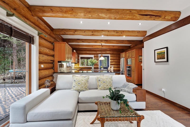 Luxury estate at 325 Bayview Road, Lions Bay, BC — photo 4