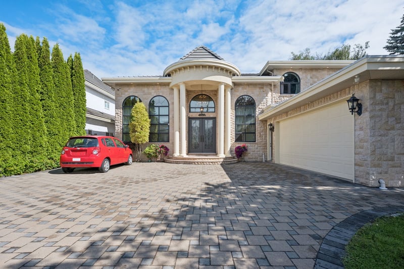 Luxury estate at 3711 Ullsmore Avenue, Richmond, BC — photo 2