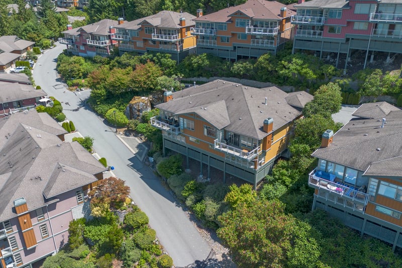 Luxury estate at 8601 Seascape Place, West Vancouver, BC — photo 6