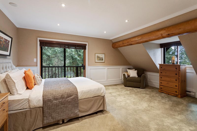 Luxury estate at 325 Bayview Road, Lions Bay, BC — photo 18