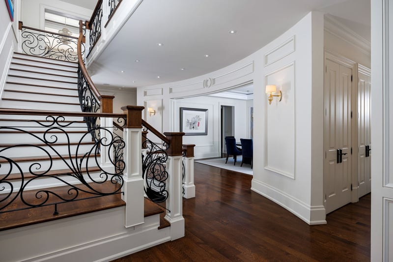 Luxury estate at 64 Brentwood Road, Oakville, ON — photo 8