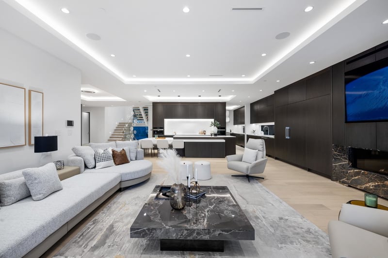 Luxury estate at 449 Hillcrest Street, West Vancouver, BC — photo 12