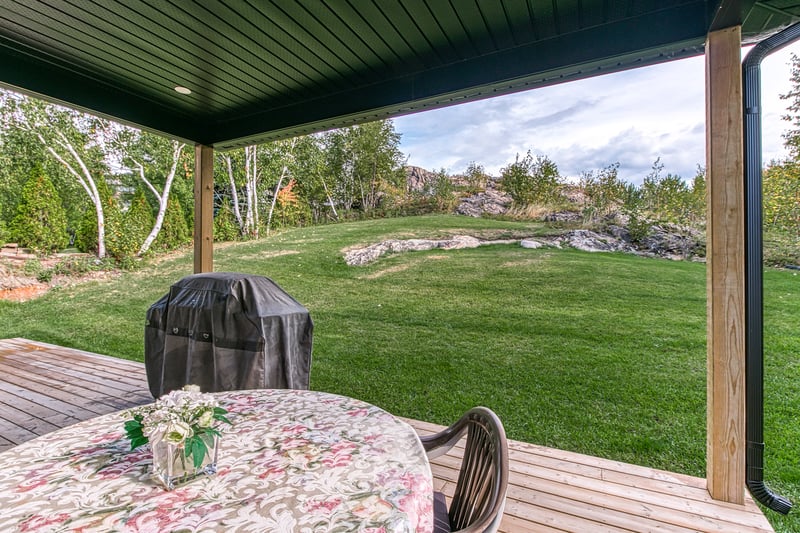 Luxury estate at 6 Kormak Street, Sudbury — photo 16
