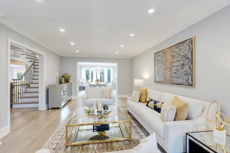 Luxury estate at 807 Indian Road, Mississauga, ON — photo 13