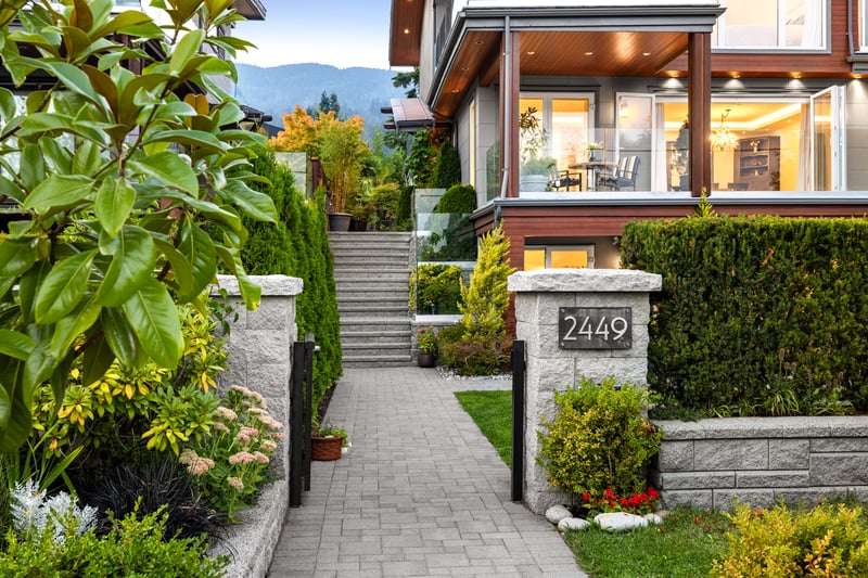 Luxury estate at 2449 Kings Avenue, West Vancouver, BC — photo 16